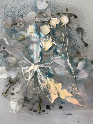 Roses from Alden with lily stamen 2