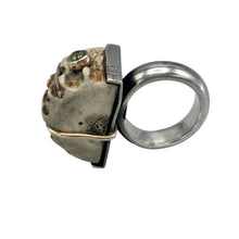 Load image into Gallery viewer, antler_ring_with_peridot_1
